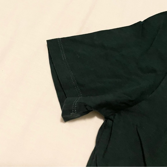 Roots Tshirt Women’s Size XS Tee - Picture 8 of 16